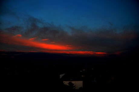 Sonnenuntergang: aber die Rückseite, Blick gen Südost